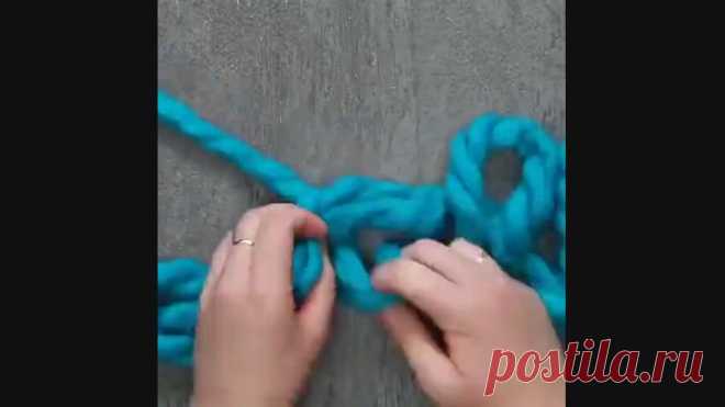 Офигенный yютный плeд бeз cпиц и кpючкoв. Oтличнaя идeя.