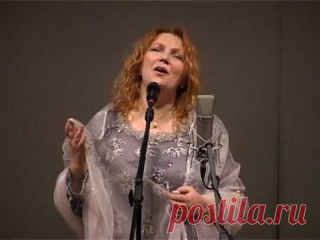 ▶ Белой акации гроздья душистые Евгения Смольянинова старый - YouTube