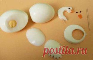 Лебедь из вареного яйца.