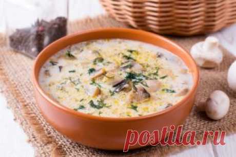 Суп с баклажанами и грибами / Меню недели