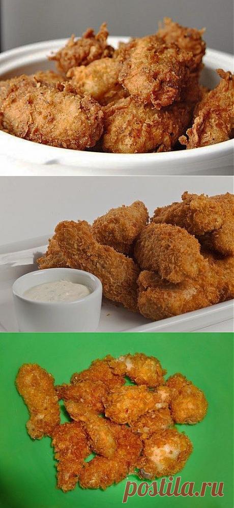 Куриные крылья в панировке из овсяных хлопьев.