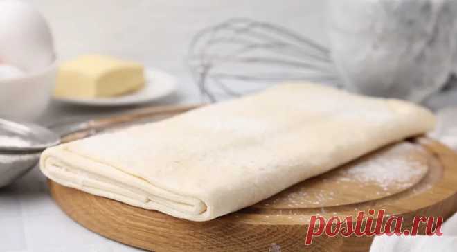 Топ-10 рецептов вкусных пирожков из слоеного теста — читать на Gastronom.ru