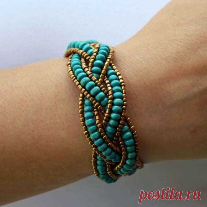 images of handmade beaded bracelets | Beaded Bracelet with Turquoise Wooden Beads