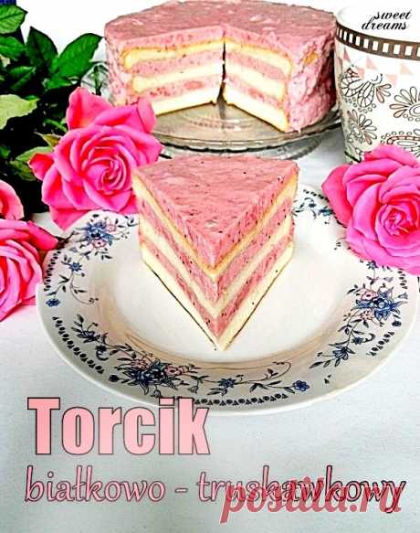 Торт Белково-клубничный