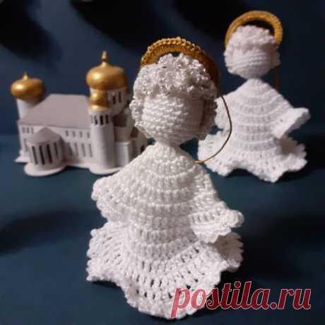 Лучше поздно, чем никогда. :-) У меня поспело описание ангелочка с кудряшками. Рената, надеюсь не против, что опять у тебя ставлю? Немного подкорректировала голову. Теперь посчитала ряды точно Ангелочек-хранитель Нужно: Пряжа для …