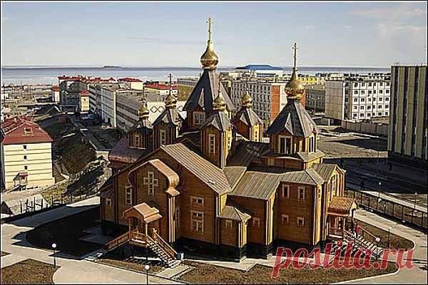 деревянны храм