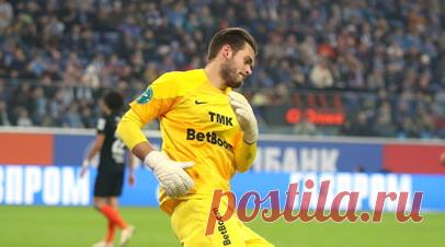 В «Аугсбурге» опровергли информацию об интересе к Помазуну. Главный скаут «Аугсбурга» Тимон Паулс высказался об интересе клуба к голкиперу ЦСКА Илье Помазуну. Читать далее