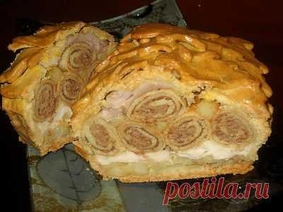 Мясной пирог в песочном тесте