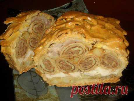 Мясной пирог в песочном тесте