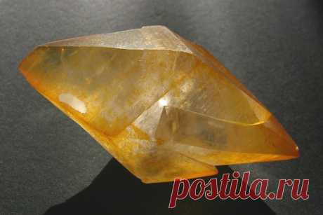 Камень кальцит: свойства и применение, виды и цвета, формула, описание, значение и магия, происхождение, кому подходит по знаку зодиака, цены