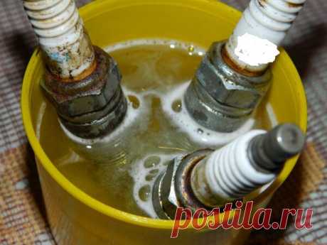 Как многие пытаются почистить свечи зажигания, а на самом деле просто "добивают" их. Правильный способ | Авто-эксперт999 | Яндекс Дзен