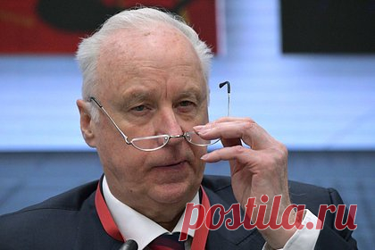 Глава СК поручил возбудить дело по факту осквернения памятника в Ереване. Председатель Следственного комитета России (СКР) Александр Бастрыкин поручил возбудить дело по факту осквернения памятника детям блокадного Ленинграда в Ереване. Обстоятельства произошедшего будут установлены во взаимодействии с Министерством иностранных дел России. Ранее в интернете появилось видео произошедшего.