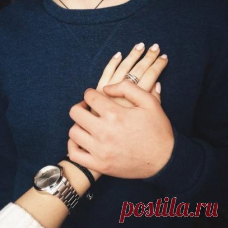 Мужик должен быть мужиком, а не шлюхой - где пригреют, туда и побежал.