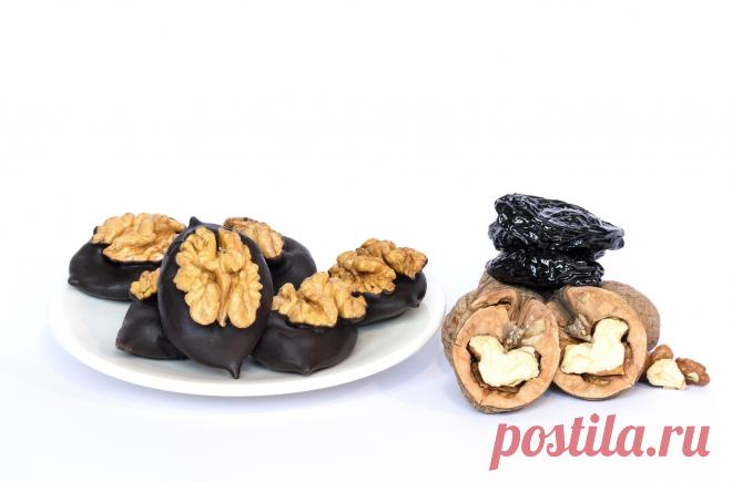 Домашние конфеты: как приготовить чернослив в шоколаде - Рецепты. Кулинарные рецепты блюд с фото - рецепты салатов, первые и вторые блюда, рецепты выпечки, десерты и закуски - IVONA - bigmir)net - IVONA bigmir)net