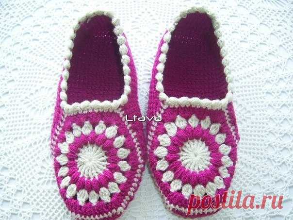 Как связать тапочки для дома крючком. Домашние тапочки крючком схема | Я Хозяйка