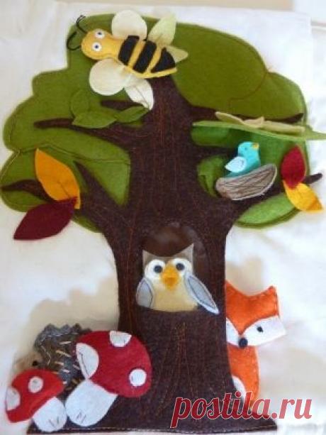 The Quiet Book Blog: Helga's Felt Quiet Book