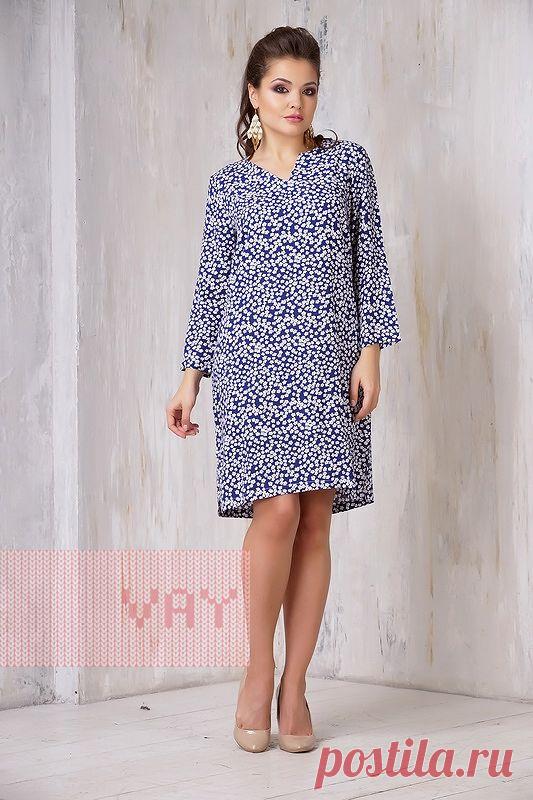 Офисные платья от марки VAY. Женские летние офисные платья VAY (артикул 3300), цветовое решение мелкий цветок/т.синий. Ещё больше женских платьев марки ВЭЙ на наших сайтах. Официальное представительство бренда VAY: купить в розницу в магазине Согревай.ру https://www.sogrevay.ru, оптовые закупки на Ньювэй.ру https://www.newvay.ru