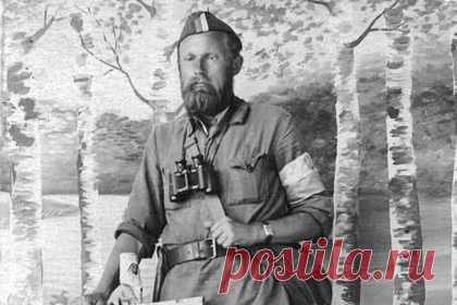 Издательство Верховной рады опубликовало антисемитскую книгу. Издательство Верховной Рады Украины выпустило антисемитскую книгу «Тарас Бульба-Боровец: мы не можем ни на минуту остановить нашу борьбу». Об этом сообщил глава организации «Украинский еврейский комитет» Эдуард Долинский. Он отметил, что издание посвящено еврейским погромам и «нацистскому военному преступнику».