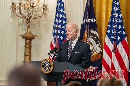 Экс-разведчица США обратилась с призывом к Байдену по Украине. Экс-сотрудник разведки США Ребекка Коффлер заявила, что администрации президента США Джо Байдена пора прекратить разжигать конфликт на Украине. По ее словам, деньги налогоплательщиков и оборонительный арсенал США не бесконечны, Вашингтону стоит приложить усилия для достижения мирного урегулирования.