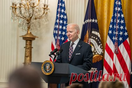 Экс-разведчица США обратилась с призывом к Байдену по Украине. Экс-сотрудник разведки США Ребекка Коффлер заявила, что администрации президента США Джо Байдена пора прекратить разжигать конфликт на Украине. По ее словам, деньги налогоплательщиков и оборонительный арсенал США не бесконечны, Вашингтону стоит приложить усилия для достижения мирного урегулирования.