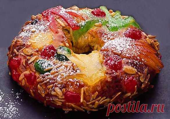 Королевский пирог с изюмом, цукатами и орехами, как приготовить Королевский пирог - Kulinarnyj-Recept.РУ