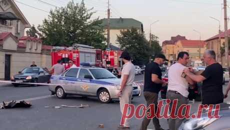 Политолог назвал теракт в Дагестане попыткой стравить представителей разных конфессий. Главной целью, которую преследовали организаторы и кураторы терактов в Дагестане, был удар по межнациональному и межрелигиозному согласию в России, считает политолог Илья Ухов, которого цитирует агентство &quot;ФедералПресс&quot;. По ...
