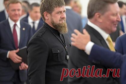 Кадыров пригрозил силой отнять у ингушей переданные Дудаевым земли. Глава Чечни Рамзан Кадыров в ходе выездного совещания в Галанчожском районе республики пригрозил, что может силой отнять у Ингушетии земли, «незаконно переданные [первым президентом самопровозглашенной Чеченской Республики Ичкерия Джохаром] Дудаевым», и попросил соседей не рушить союз между республиками.
