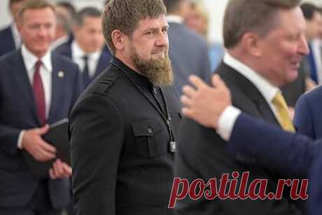 Кадыров пригрозил силой отнять у ингушей переданные Дудаевым земли. Глава Чечни Рамзан Кадыров в ходе выездного совещания в Галанчожском районе республики пригрозил, что может силой отнять у Ингушетии земли, «незаконно переданные [первым президентом самопровозглашенной Чеченской Республики Ичкерия Джохаром] Дудаевым», и попросил соседей не рушить союз между республиками.