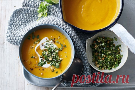 Thai-style pumpkin soup