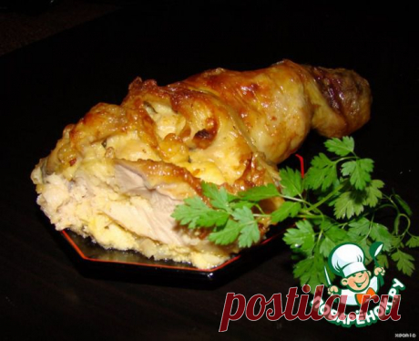 Фаршированные куриные окорочка.