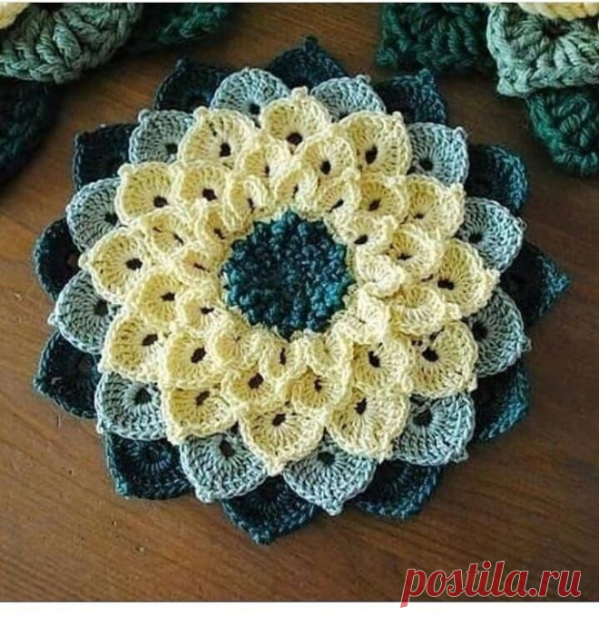 Объёмная салфетка крючком НРАВИТСЯ ПОСТ? ДАЙТЕ НАМ ЗНАТЬ! НАПИШИТЕ КОММЕНТАРИЙ, СОХРАНИТЕ ЕГО В ЗАКЛАДКИ! А, МОЖЕТ, ВЯЗАЛИ ПОХОЖЕЕ ИЗДЕЛИЕ? БУДЕМ РАДЫ УЗНАТЬ О ВАШЕМ ОПЫТЕ!РУБРИКА 