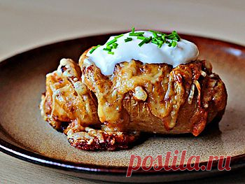 Рецепт картофеля запеченного с сыром - Горячие блюда . 1001 ЕДА вкусные рецепты с фото!