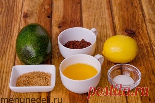 Рецепт шоколадного крем-мусса из авокадо / Меню недели