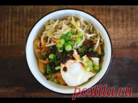 Spicy Biang Biang Noodles (Biang Biang Mian) Here I have another type of noodle to share with you. This is Biang Biang Mian, and it's a popular type of noodles in China Shaanxi province. The noodles are...