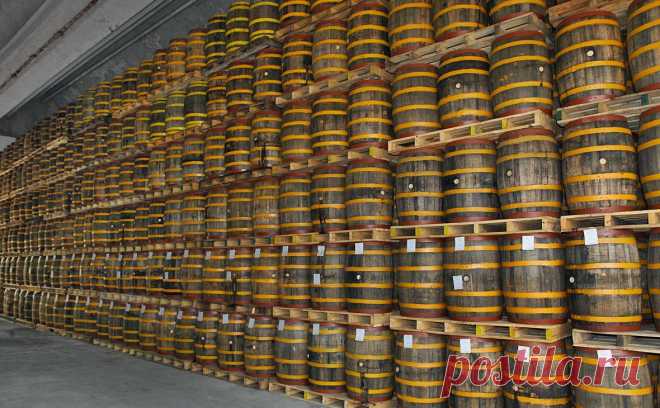 Доминикана заявила о планах поставлять в Россию ром через третьи страны. Доминикана старается наладить поставки кофе в Россию через Армению, Казахстан и Узбекистан. Посол республики добавил, что страна также думает использовать Ереван для экспорта сигар, табака, рома и авокадо