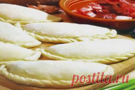 Мордовские вареные пирожки с мясом (Сиволень пяряканят)