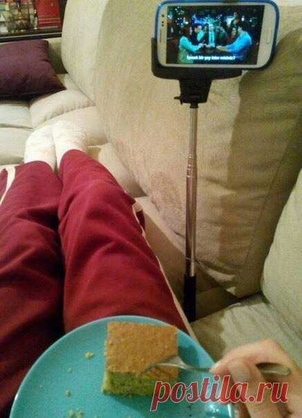 Пожалуй, лучшая идея по использованию палки для селфи