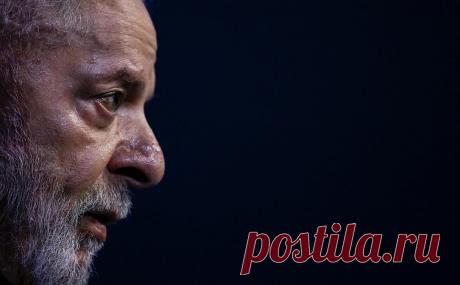 Президент Бразилии перенес вторую операцию после кровоизлияния в мозг. Врачи сделали президенту Бразилии Луису Инасиу Луле да Силве вторую операцию после кровоизлияния в мозг, сообщил O Globo.