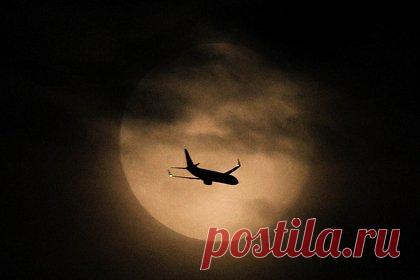 Москвичам рассказали о «холодной» Луне