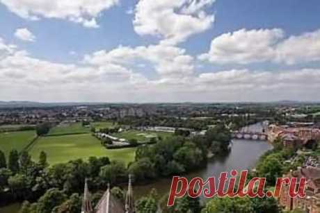 Белесые НЛО над американским Вустером (видео)