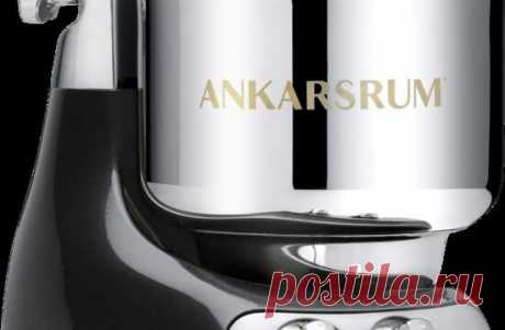 Тестомес-миксер-комбайн Ankarsrum Assistent Про вымешивание в Ankarsrum Assistent теста есть, а про сам комбайн ничего нет. Непорядок. Информация взята мной с официального американского сайта (автоматический перевод), включая фото (у меня именно жемчужно-зеленый в