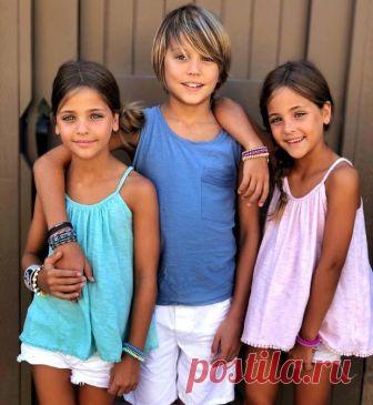 Фото: Красивые близняшки: 7-летние Ава и Лия стали звездами Инстаграм