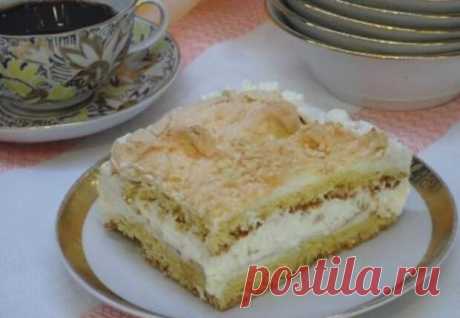 Норвежский торт - БУДЕТ ВКУСНО! - медиаплатформа МирТесен Приготовление 1 час и 30 минут Рецепт на: 8 персон Норвежцы этот торт называют самым вкусным в мире. И я с ними согласна. Готовится торт легко и получается невероятно вкусным. ИНГРЕДИЕНТЫ Бисквит сахар 100 г сливочное масло 100 г яичные желтки 4 шт. молоко 3 ст. л. мука 150 г разрыхлитель 1 ч. л....