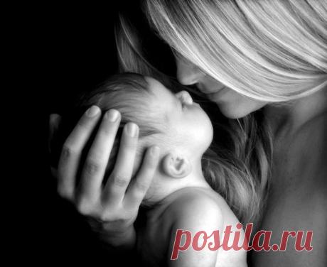 ЧТО ТЕРЯЕТ ЖЕНЩИНА, КОГДА СТАНОВИТСЯ МАТЕРЬЮ