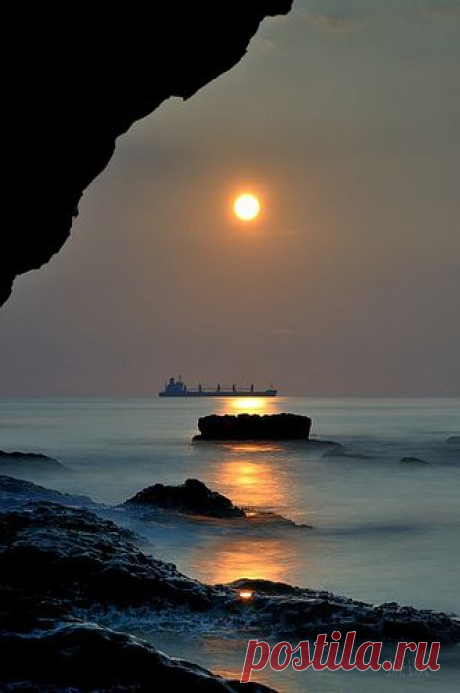 луна
