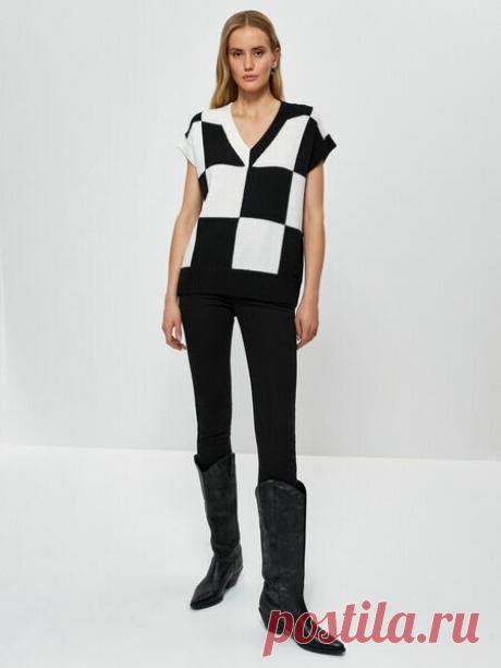 Самые стильные жилетки 2023: выбираем из 12 топовых вариантов | Я Покупаю – женский журнал | Дзен
