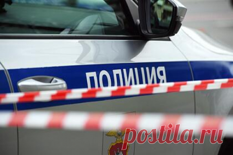Восстановлена картина поимки напавшего на отдел полиции в Лисках. Сотрудники правоохранительных органов в результате погони со стрельбой задержали подозреваемого в тройном убийстве и нападении на отдел полиции в Лисках. Оперативники заметили машину предполагаемого преступника, попытались его остановить, но он начал уходить от правоохранителей.