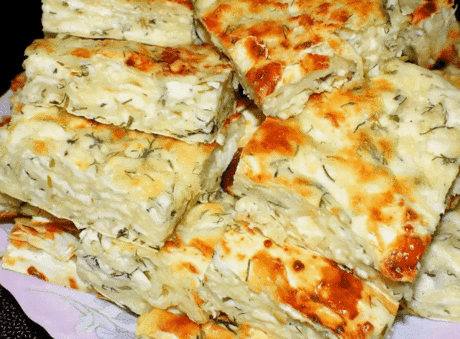 АЧМА С ТВОРОГОМ. 
Очень вкусно! 
Ингредиенты: 
Лаваш армянский - 2 шт. 
Творог 0% - 500 гр. 
Сыр Сулугуни - 200 гр. 
Кефир 3.2% - 400 мл. 
Укроп - 40 гр. 
Соль - 1 ч. л.