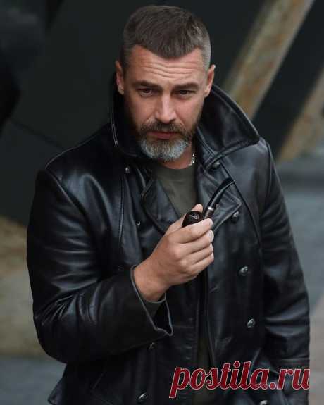 Антон Батырев