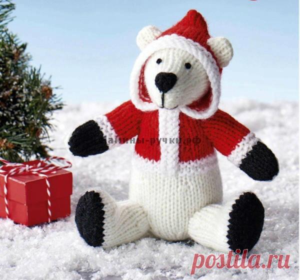 Вязаный спицами медведь Перси от Алана Дарта